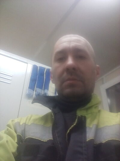  ,   Ruslan, 43 ,   