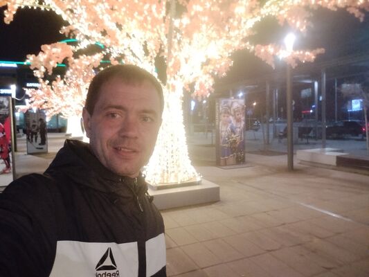 ,   Dmitry, 41 ,   ,   , c , 