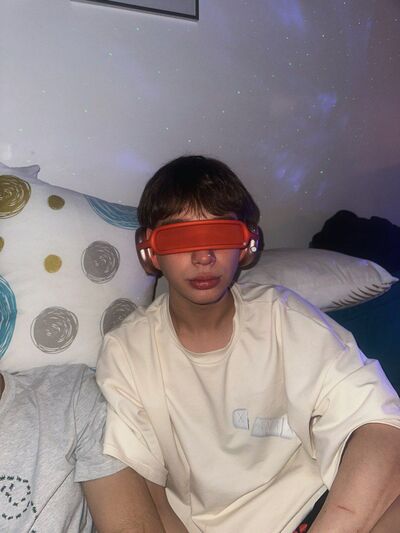  -,   VovchikHype, 21 ,   ,   