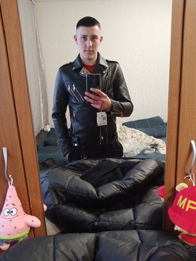  ,   Nikita, 22 ,   ,   