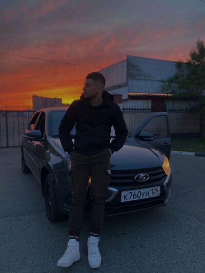  ,   Hadi , 23 ,   ,   