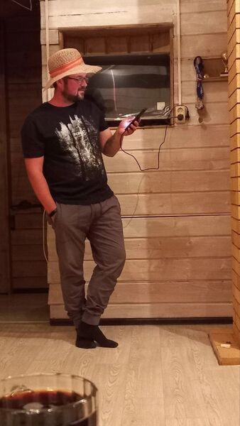  ,   Denis, 31 ,   ,   , c 
