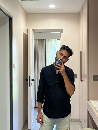  Bosan,   Piyush, 26 ,   ,   