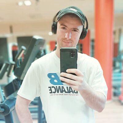  Piastow,   , 33 ,   ,   , c 