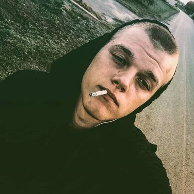  ,   Denis, 24 ,     , c , 