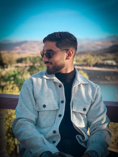  ,   Walid, 25 ,   ,   