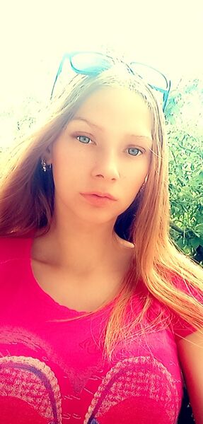   ,   Viktoriya, 19 ,   ,   