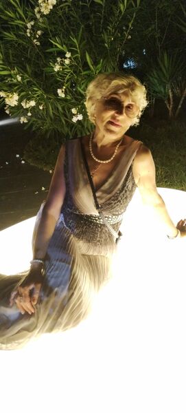  ,   Nina, 64 ,   c , 