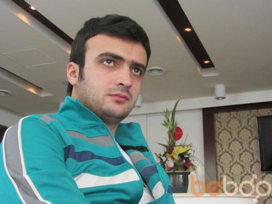  ,   Jiqalo, 37 ,     , c 