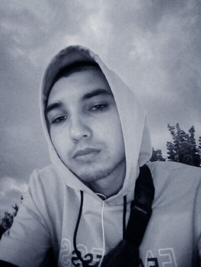  ,   Vanya, 21 ,   ,   