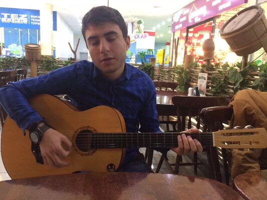 ,   Leo, 25 ,   ,   
