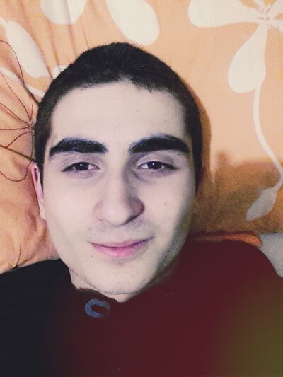  ,   Irakli, 30 ,   