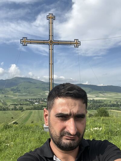  ,   Arsen, 33 ,   ,   , c , 