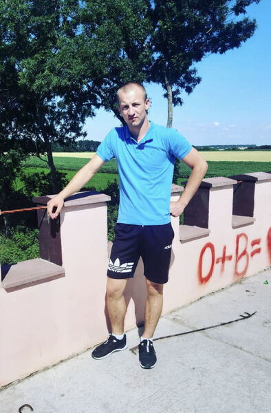  ,   Andrei, 28 ,   ,   