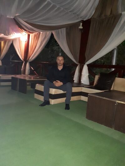  ,   Andrei, 39 ,   ,   , c 