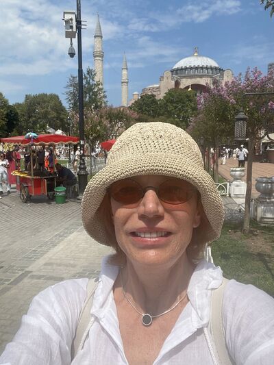  -,   Marina, 65 ,     , c 