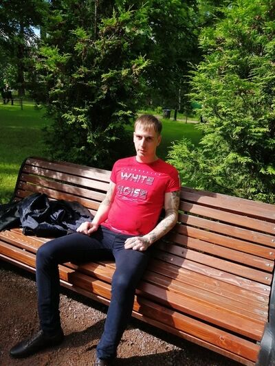 ,   Vova, 32 ,   ,   