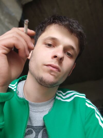  -,   Jordi, 27 ,   ,   