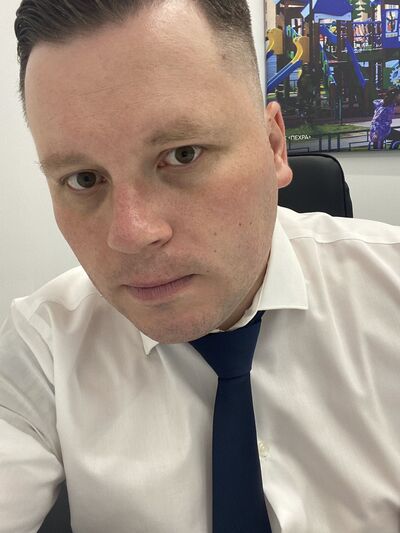  ,   Artem, 40 ,   ,   
