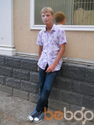  ,   Roman, 32 ,   