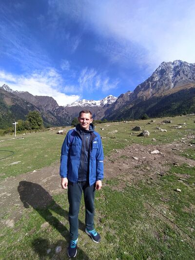  -,   Sannek, 33 ,   ,   