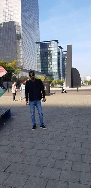  ,   Daggy, 34 ,   ,   