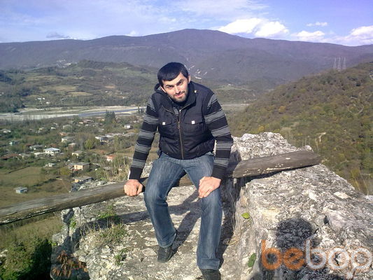  ,   Gio, 42 ,   