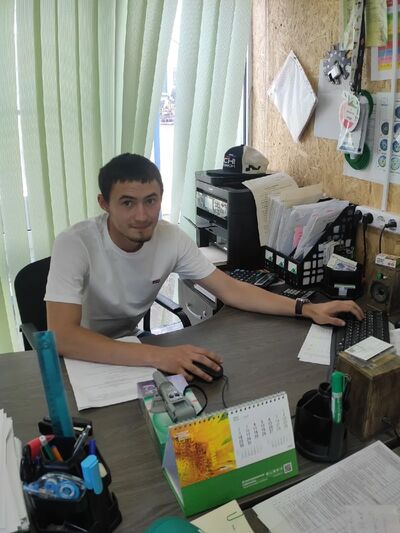  ,   Maksim, 24 ,   ,   