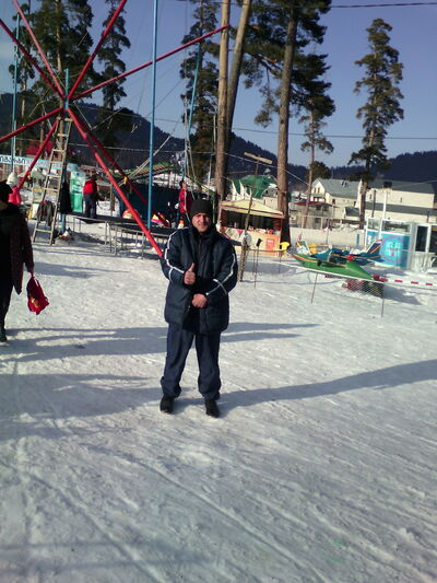  ,   Zura, 31 ,   