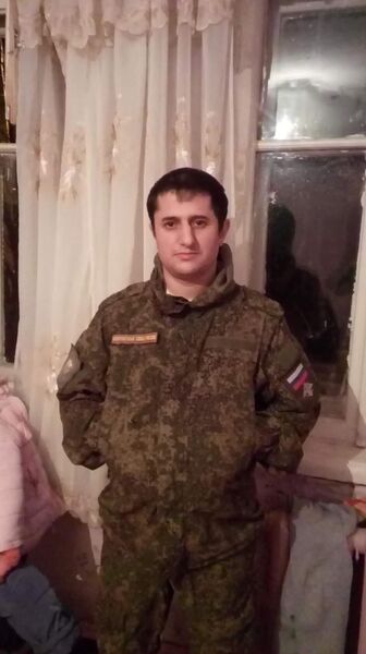  ,   Dima, 37 ,   ,   