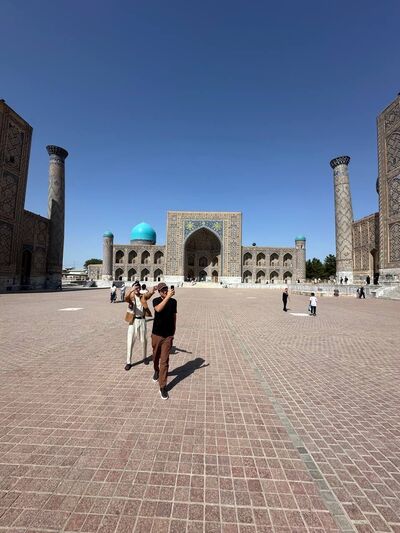  ,   Nodirbek, 25 ,   ,   , c 