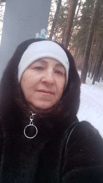  ,   Tatiana, 47 ,   c 