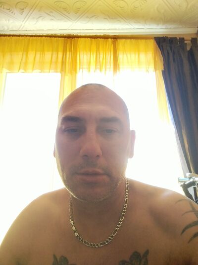  ,   Ivars, 46 ,   ,   