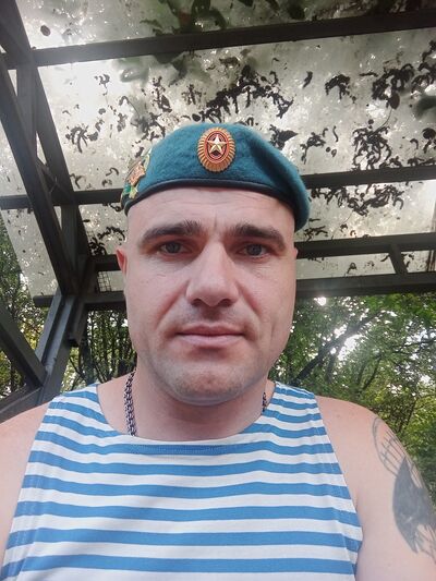  ,   Vikont, 39 ,  