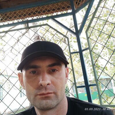  ,   Ruslan, 39 ,   