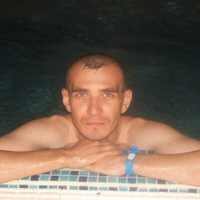  ,   Igor, 42 ,   