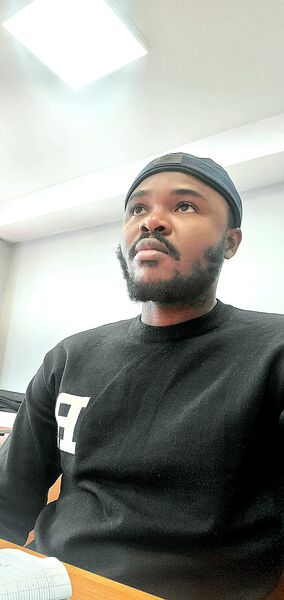  Lagos,   C, 29 ,   ,   