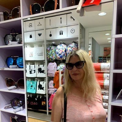  ,   Ira, 61 ,   ,   