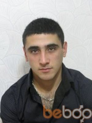  3880390  Araik, 32 ,    