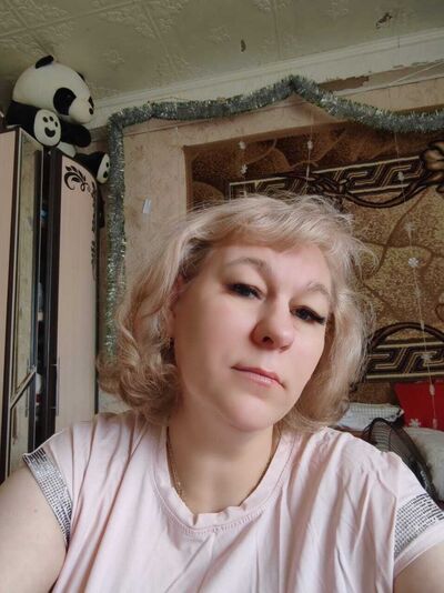  ,   Ksenij, 46 ,   