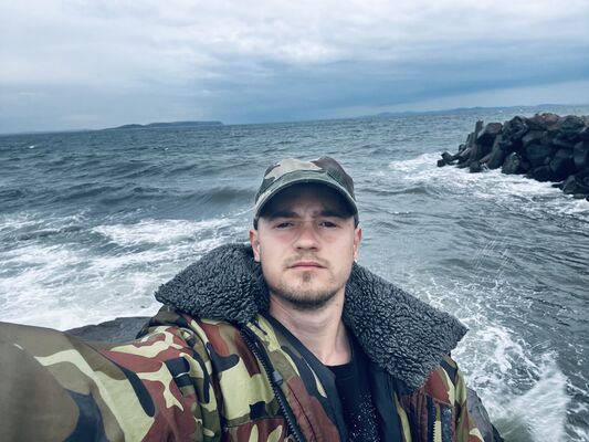  ,   Aleksandr, 24 ,   ,   
