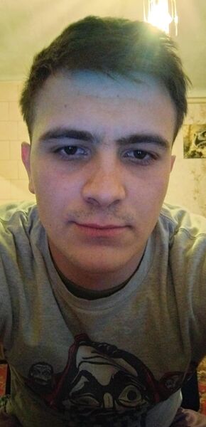  ,   Andrij, 23 ,   