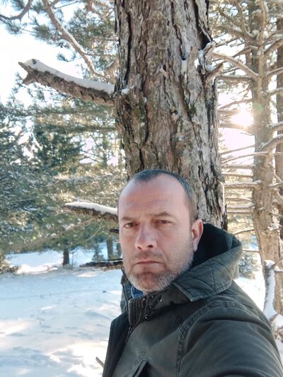  ,   Hakan, 49 ,   ,   