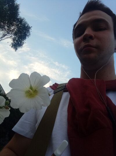  -,   Hanz, 28 ,   ,   