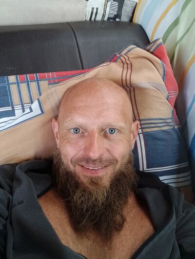  -,   , 44 ,     , c 