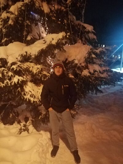  ,   Samir, 25 ,   ,   
