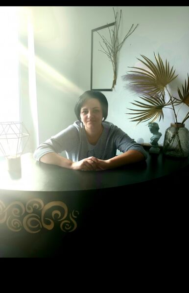  ,   Yana, 43 ,     , c , 