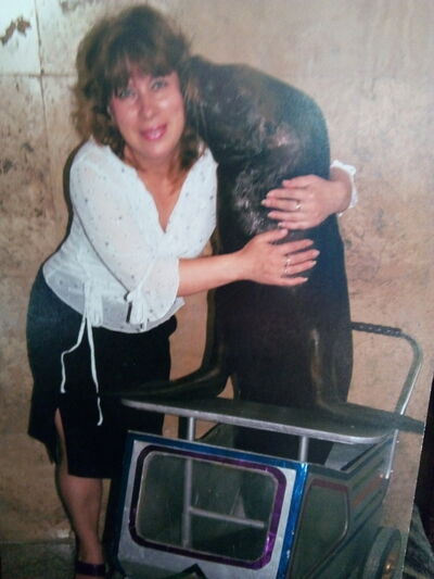  ,   Elena, 49 ,   ,   , c 
