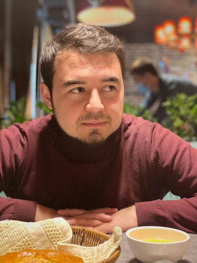  ,   Xadjik, 32 ,   ,   