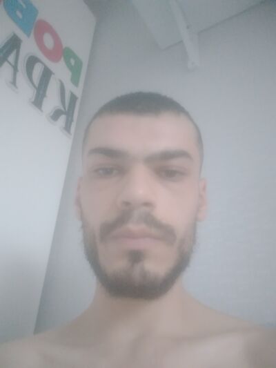 ,   Robert, 28 ,   ,   